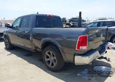2016 Ram 1500 Laramie из США, поврежденный, VIN 1C6RR6VT0GS389778